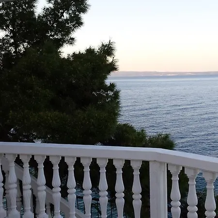 Apartment Gevera *
