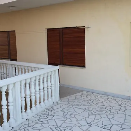 Gevera Апартаменти